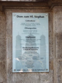 Het orgelconcert in de De Stephansdom van 12:00 uur t/m 12:30 uur